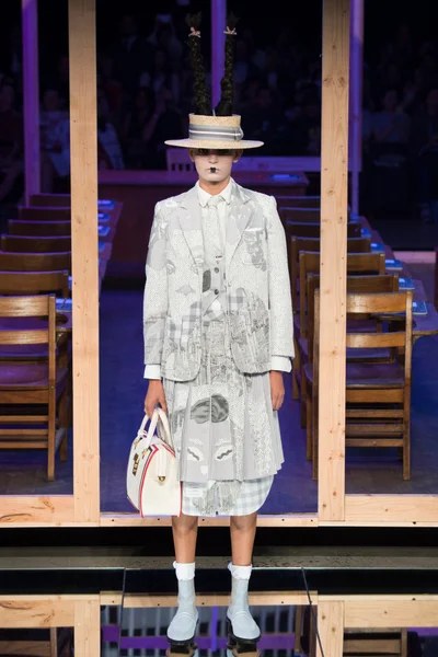 Look 2